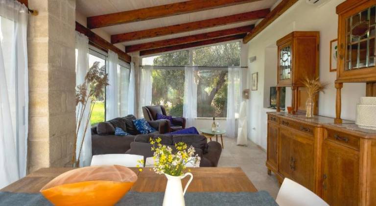 Pleasant vacation home with garden, barbecue & private pool | Dogs allowed — photo 4