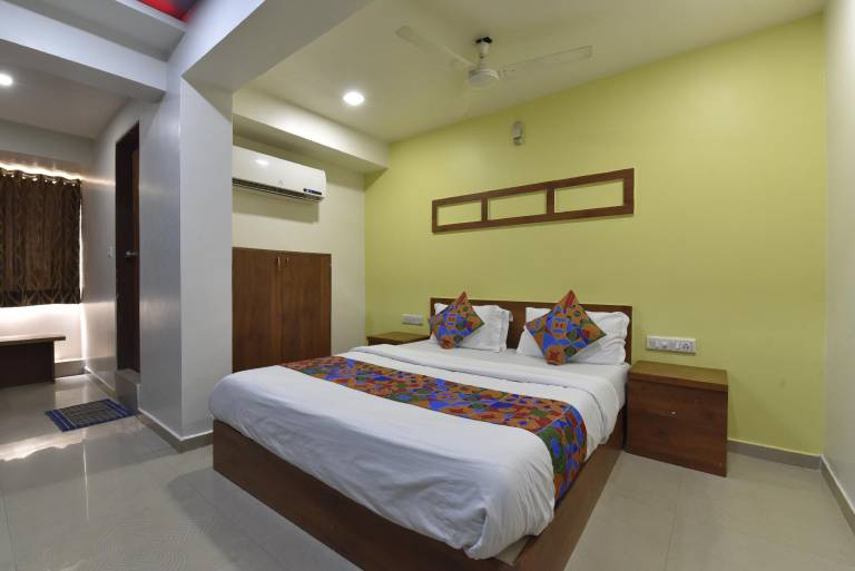 Hotel Gold Leaf Ahmedabad