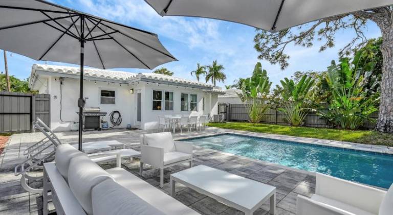 Vacation home with patio, private pool & garden | Good for workation in Fort Lauderdale, FL