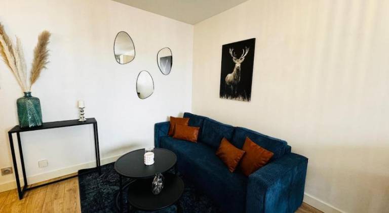 Holiday apartment with 1 room for 4 persons in Villeurbanne