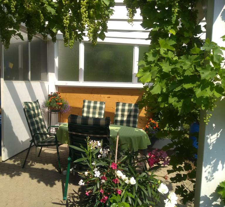 Ferienwohnung 36qm mit Garten und Küche