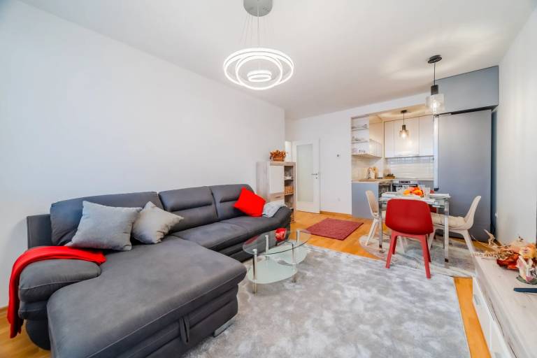 Apartma Ivanja Reka