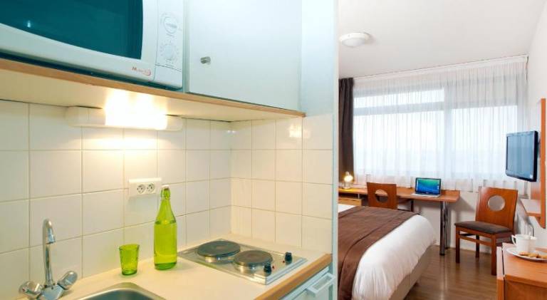 Serviced apartment for 10 persons — photo 2