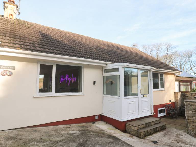 Cottage with garden in Falmouth