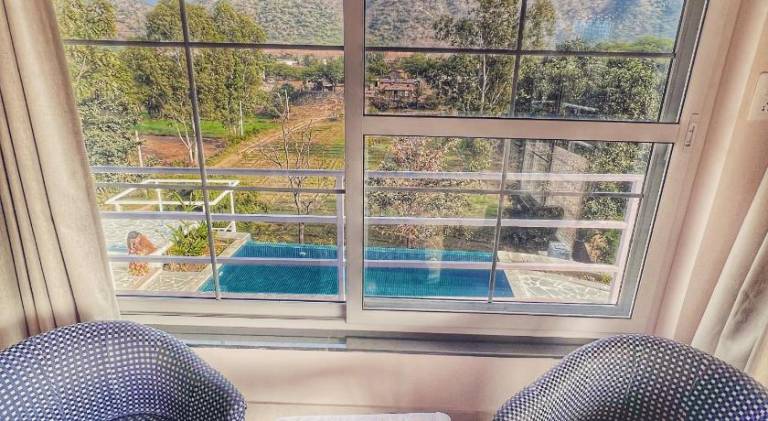 The Riverside Estate Luxury Private Pool Villa in Udaipur — photo 3