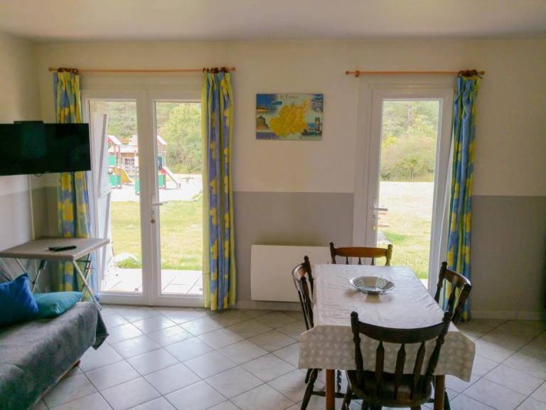 Nice gite with barbeque, patio & garden | Pet-friendly — photo 4