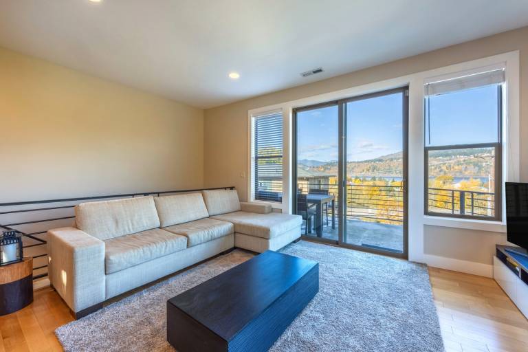 Child-friendly vacation home with patio | Dogs allowed — photo 5