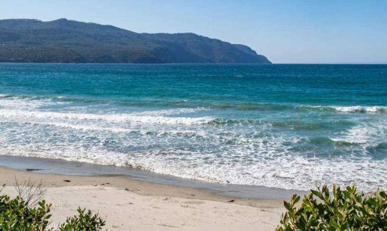 House  Eaglehawk Neck