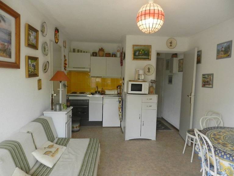 Holiday apartment with 1 room for 4 persons — photo 3