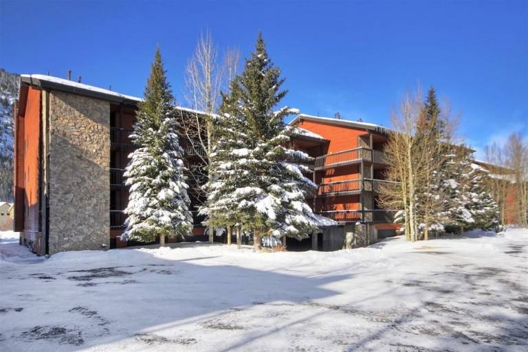 Condo  Frisco