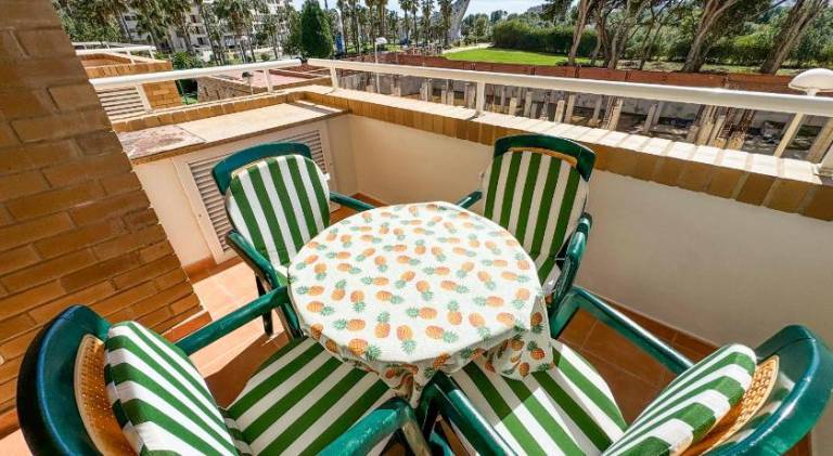Rental apartment with pool in Oropesa del Mar