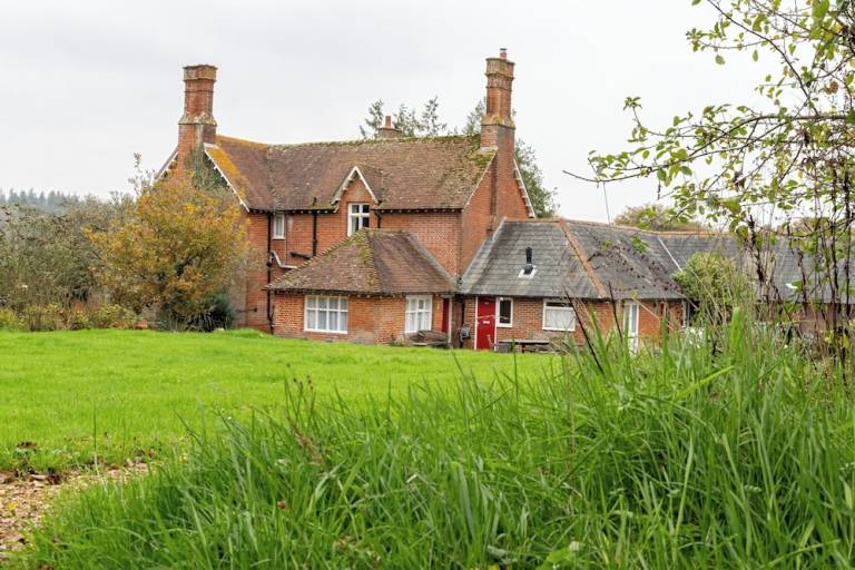 Accommodation  Lyndhurst