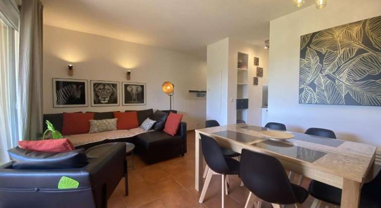 Apartment with pool & terrace — photo 3