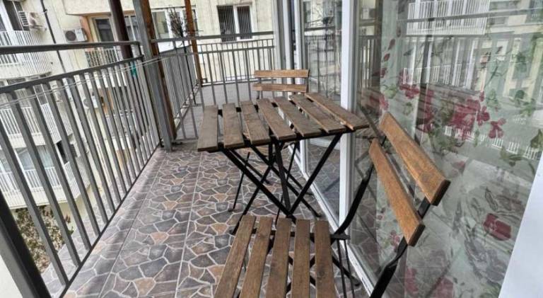 Rental apartment with terrace — photo 3
