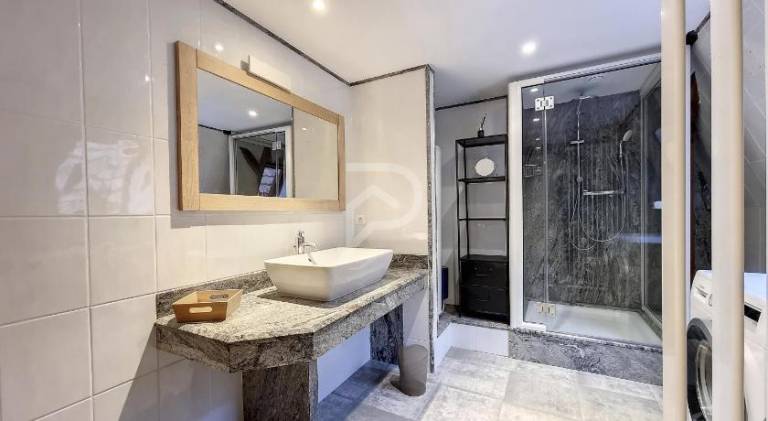 Holiday apartment with 2 rooms for 5 persons — photo 2