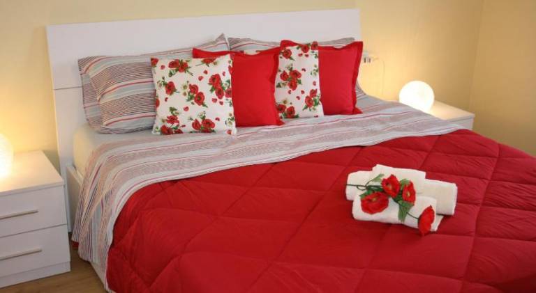 Wonderful rental apartment with patio | Pets are welcome in Cardano al Campo