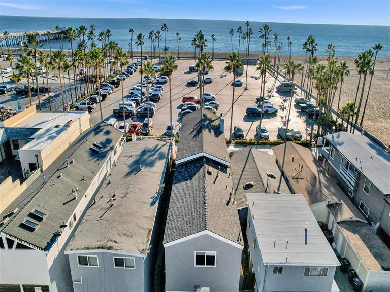 Apartment Newport Beach