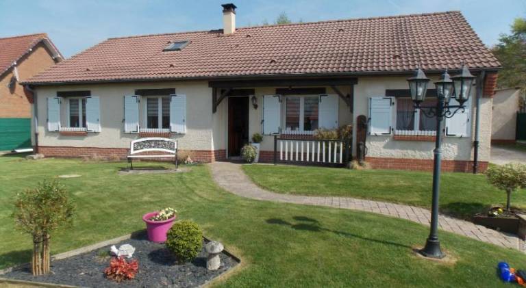 Vacation home with 3 rooms for 6 persons in Montreuil