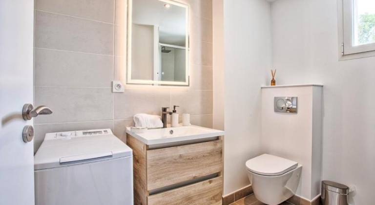 Fully equipped beautiful apartment | Next to the beach | Dogs allowed — photo 4