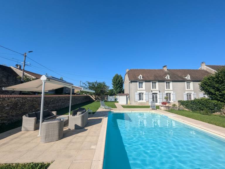Gite with heated pool, terrace & garden | Pet-friendly — photo 5