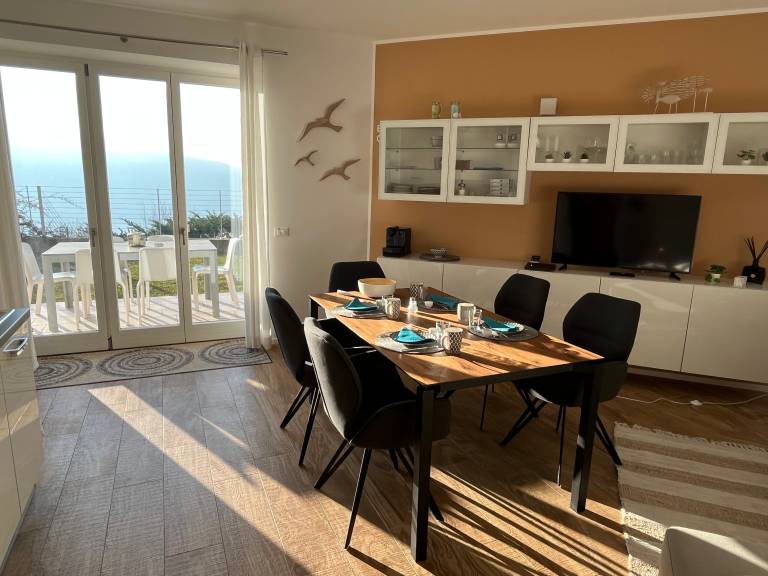 Holiday Apartment 'Residence La Villa Kalliste' with Lake View, Garden, Shared Pool & Wi-Fi — photo 5