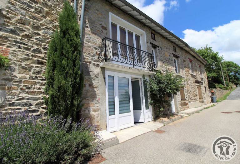 Gîte  Yzeron