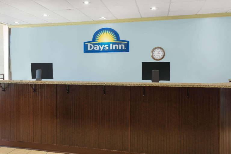Days Inn Mt Pleasant-Charleston-Patriots Point — photo 5