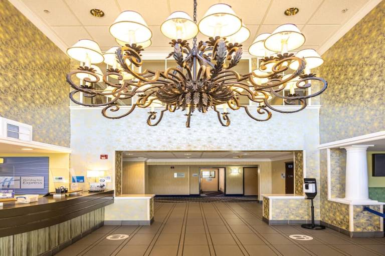 Holiday Inn Express Hotel & Suites Berkeley by IHG