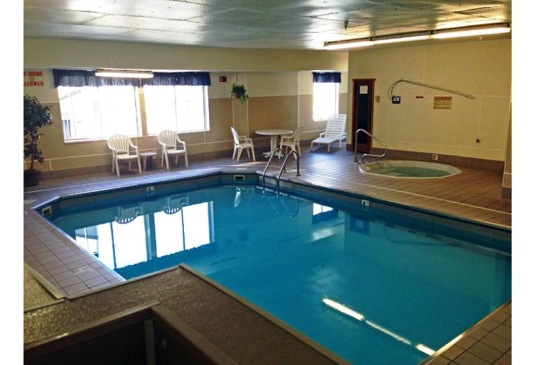 Motel 6 Bozeman, MT — photo 5