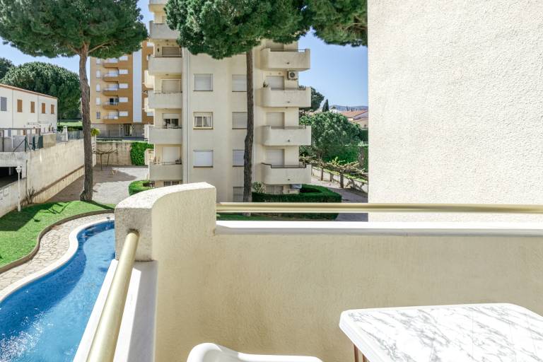 Apartment 'San Enrique' with Shared Pool, Private Terrace and Air Conditioning — photo 2