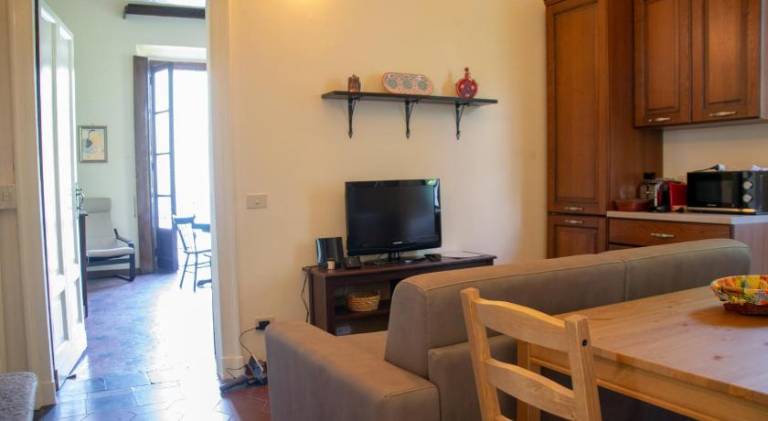 Apartment with 1 room for 4 persons — photo 3