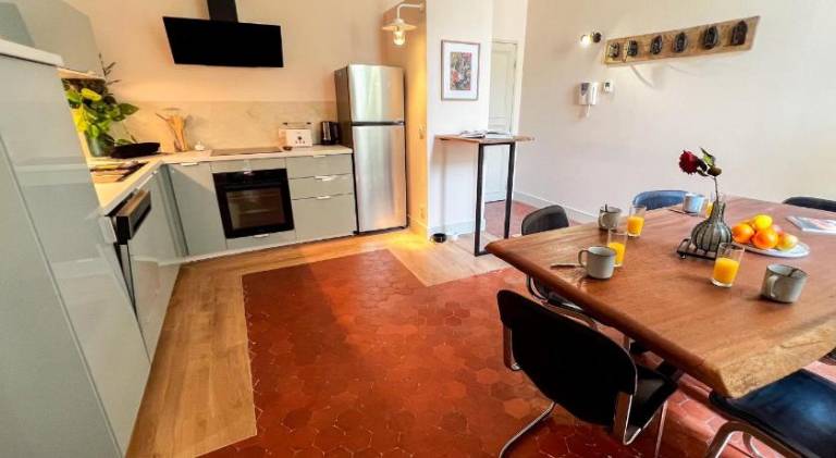Rental apartment | Near Popes' Palace — photo 5