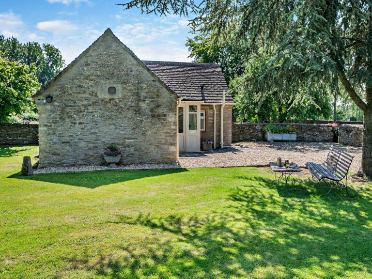 Cottage  Tetbury Upton