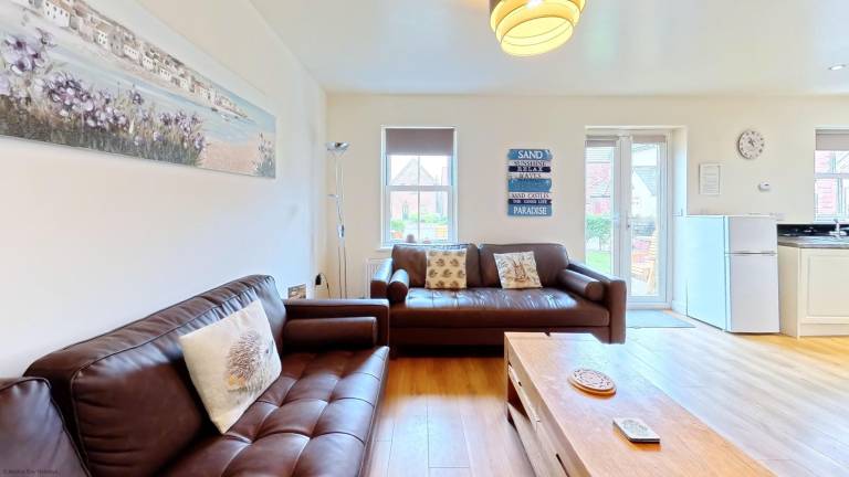 Fully equipped cottage with sauna, pool & garden | Beach view | Dogs allowed — photo 3