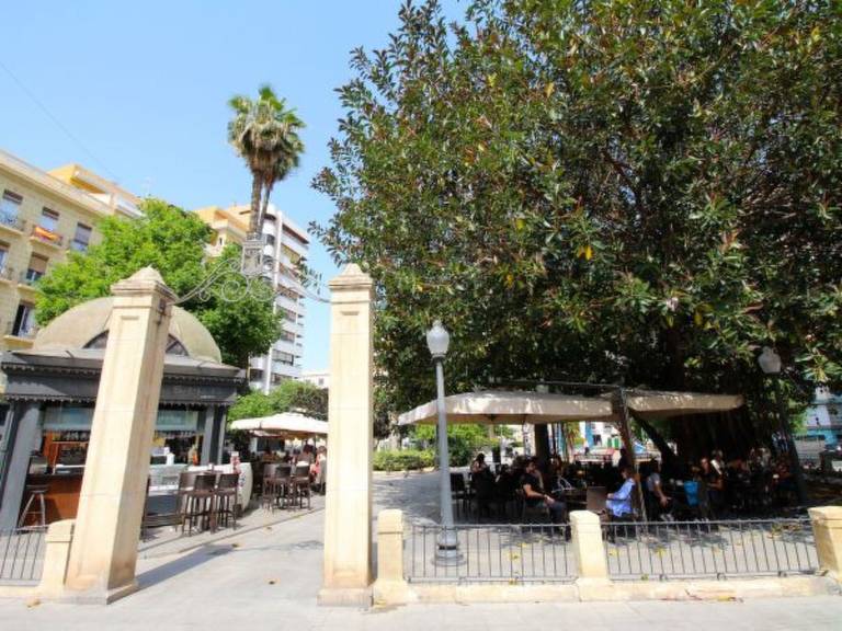 APARTAMENTO CENTRO LA MONTA&Ntilde;ETA