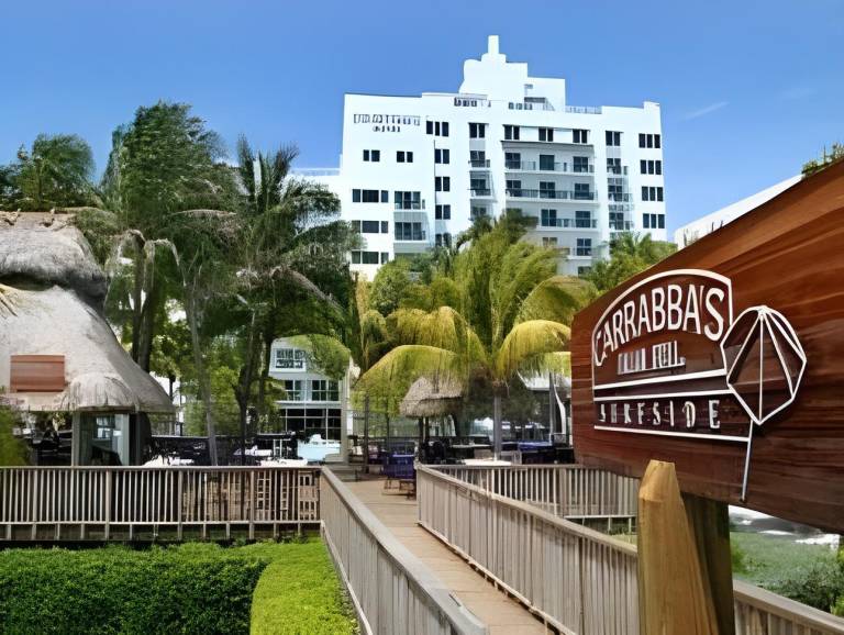 Cadillac Hotel & Beach Club, Autograph Collection in Miami Beach, FL