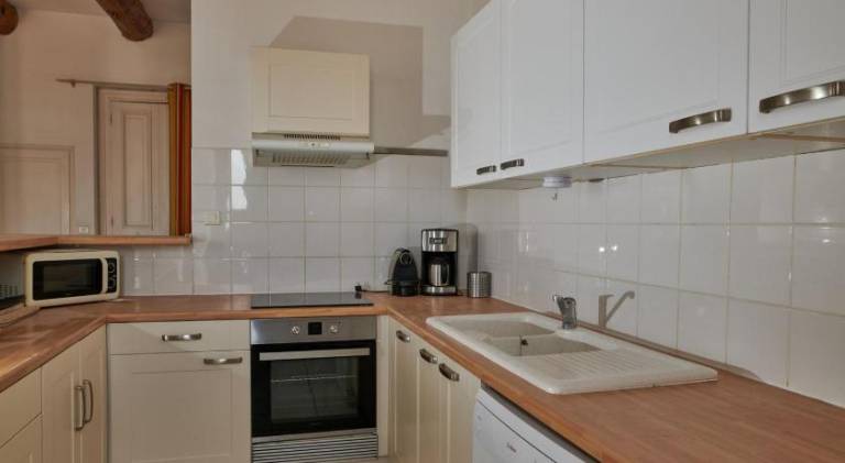 Holiday apartment with 3 rooms for 10 persons — photo 4