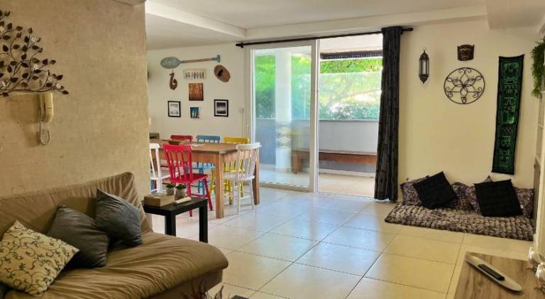 Garden Novo Campeche - apartamento com jardim privativo, bem proximo a praia in Florianópolis