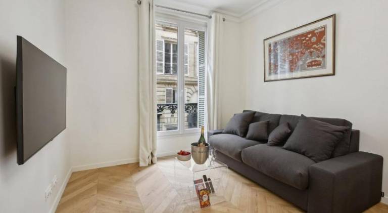 Apartment with 1 room for 4 persons — photo 4