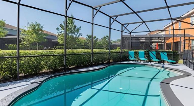 Villa with pool & jacuzzi | Pets are welcome — photo 4