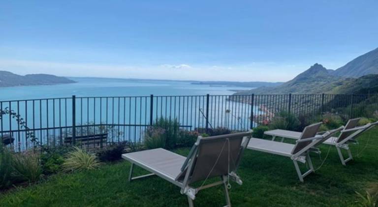 Villa | Pets allowed in Gargnano