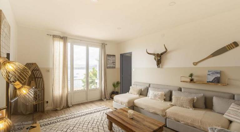 Beautiful serviced apartment with patio | Beach nearby | Pets allowed in Grosseto-Prugna