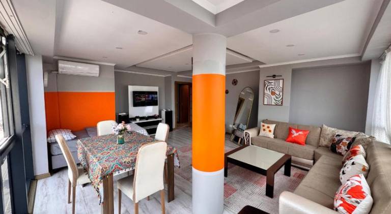 Serviced apartment with terrace — photo 5