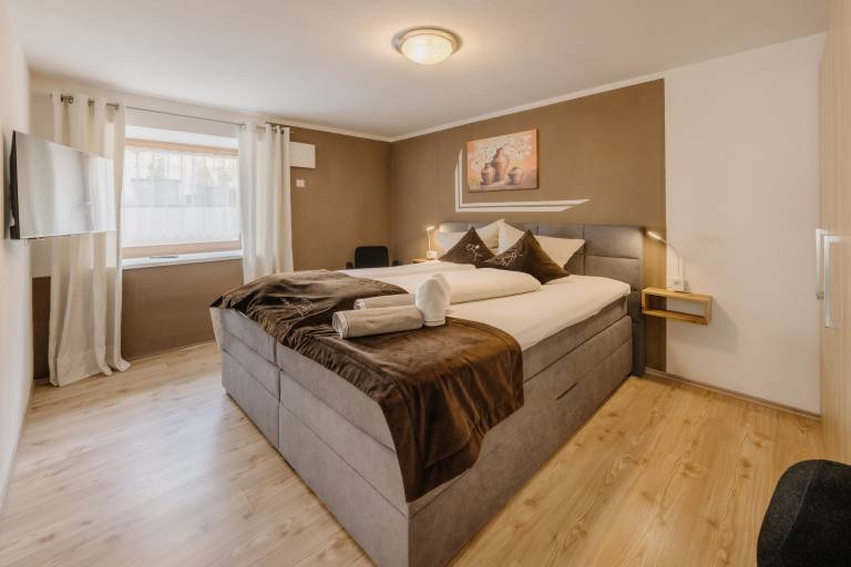 Holiday apartment with terrace, sauna & heated pool | Mountain view — photo 4