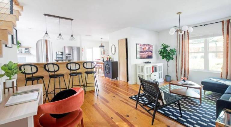 Vacation home | Perfect for remote work | Pets allowed — photo 3