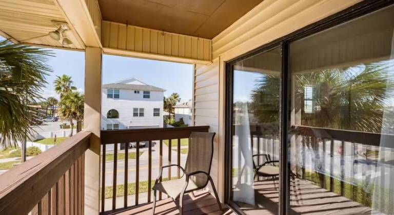 House | Next to the beach | Pet-friendly — photo 4