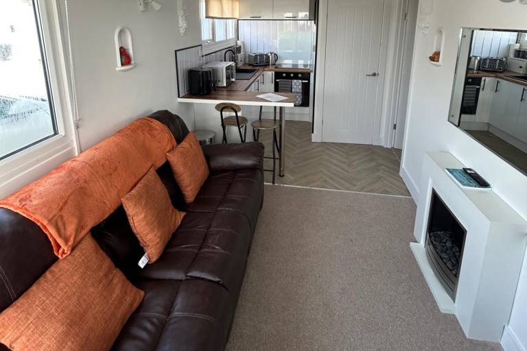 Seaside Chalet Escape in Bridlington — photo 2