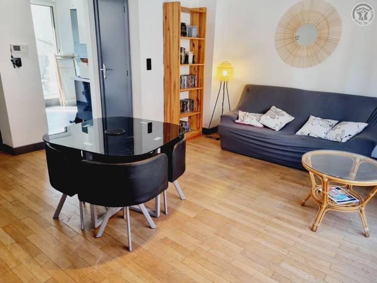 Rental apartment with 2 rooms for 4 persons — photo 2
