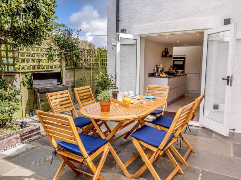Cottage Royal Borough of Kingston upon Thames