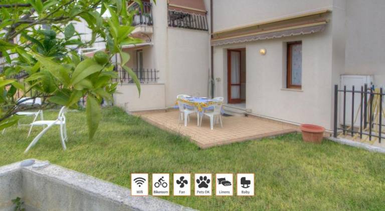 Rental apartment with 2 rooms for 6 persons in Loano